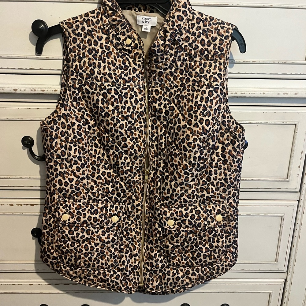 Crown & Ivy Animal Print Vest